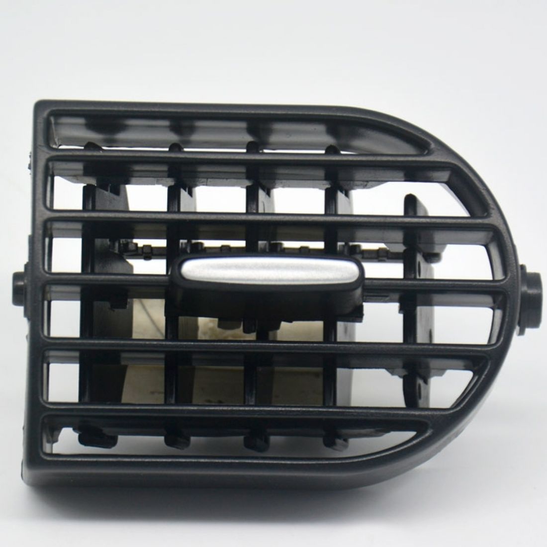 Difusor Ar Fiat Palio Adventure/Strada 2013-2020 Siena 2013-2016 C/Botão Prata Lateral Direito