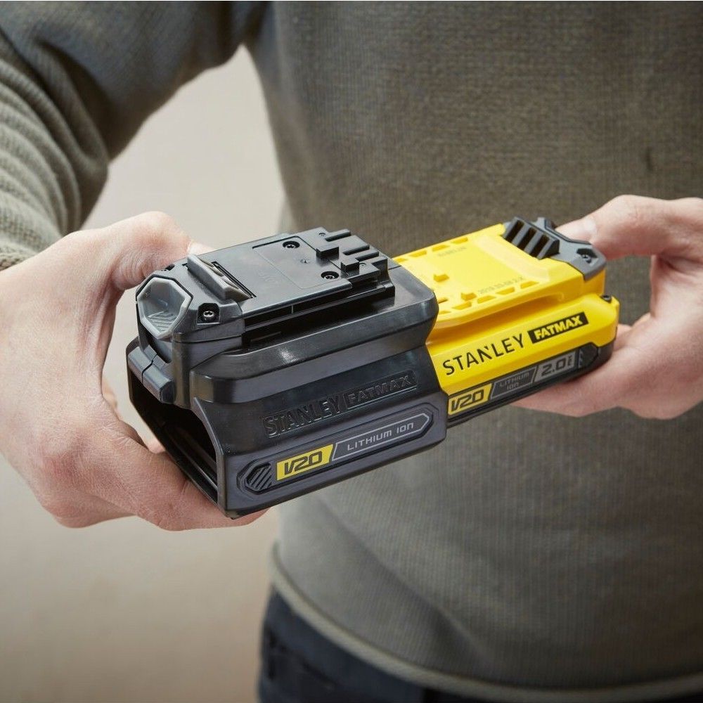 Adaptador De Bateria SBA100-BR Stanley 20V Sistema V20