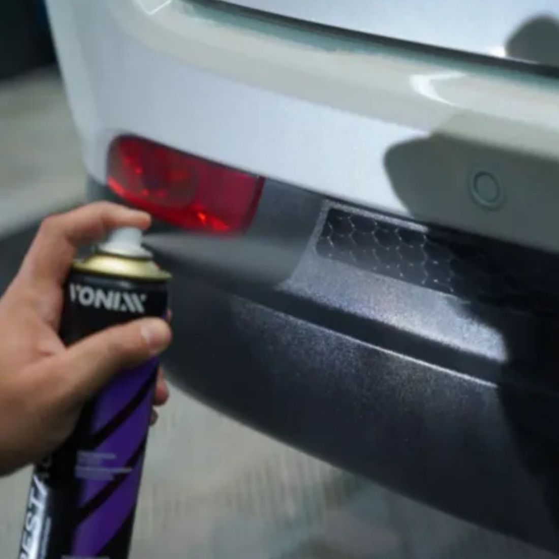 Restaurador de Plásticos Vonixx Restaurax Spray 400ml