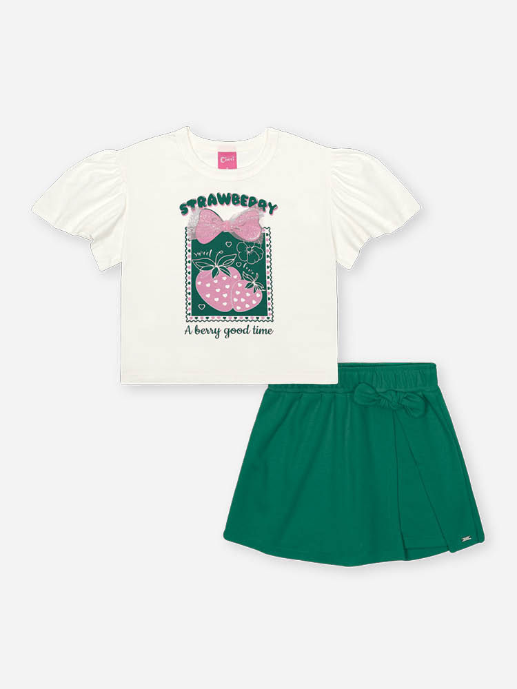 Conjunto Infantil com Blusa e Short-Saia em Moletinho Waffle – Look Menina Verão com Morango NATURAL/VD MOMENTO