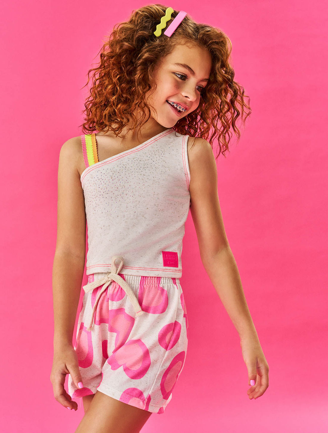 CONJ BLUSA E SHORTS OFF WHITE/ROSA NEON
