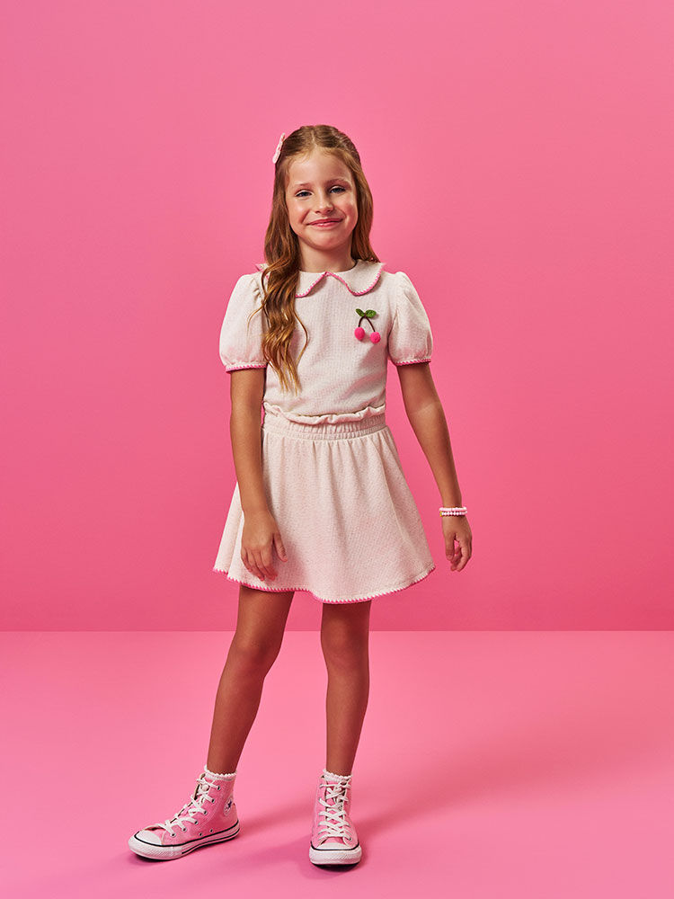 Conjunto Infantil com Blusa Gola Boneca e Saia Shorts em Moletinho Waffle Linho – Look Menina Verão OFF WHITE