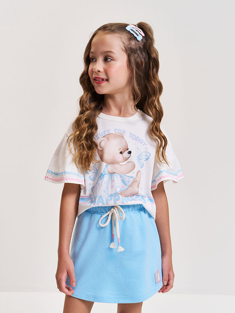 Conjunto Infantil com Blusa 100% Algodão e Shorts Saia em Moletinho – Look Menina Verão com Strass NATURAL/AZ PORCELANA