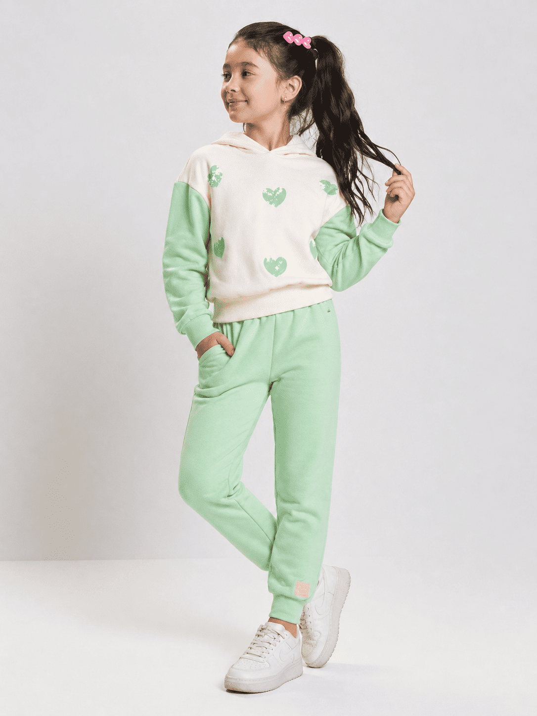 Conjunto Menina Corações Bordados Mundo Cinti
