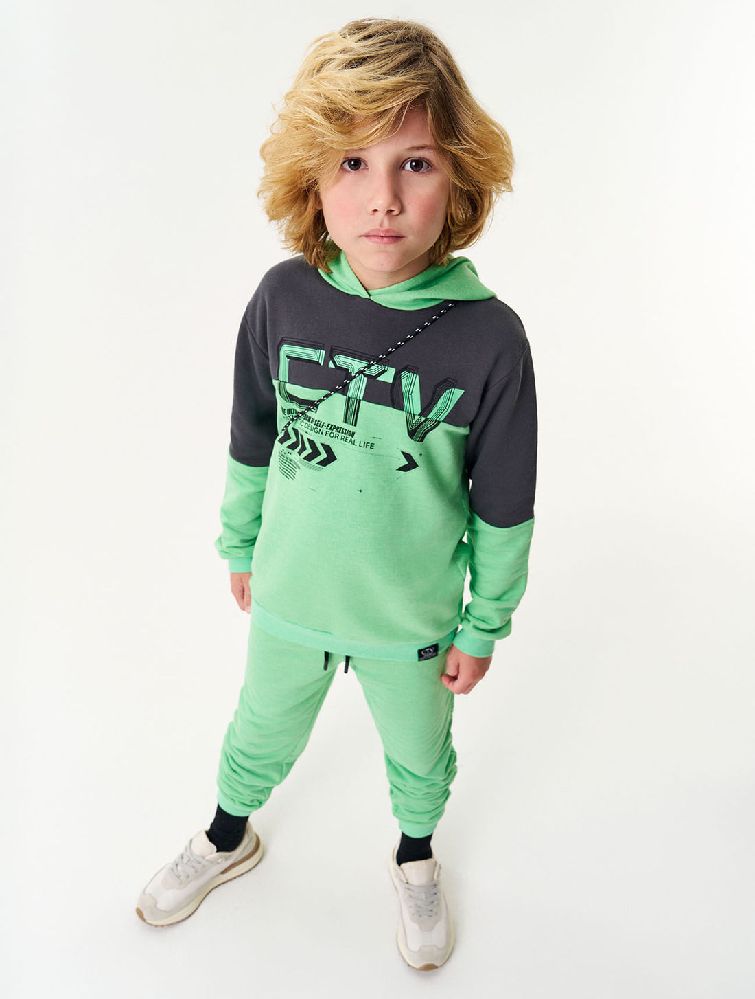 Conjunto Blusão Com Recorte E Calça Verde CTV