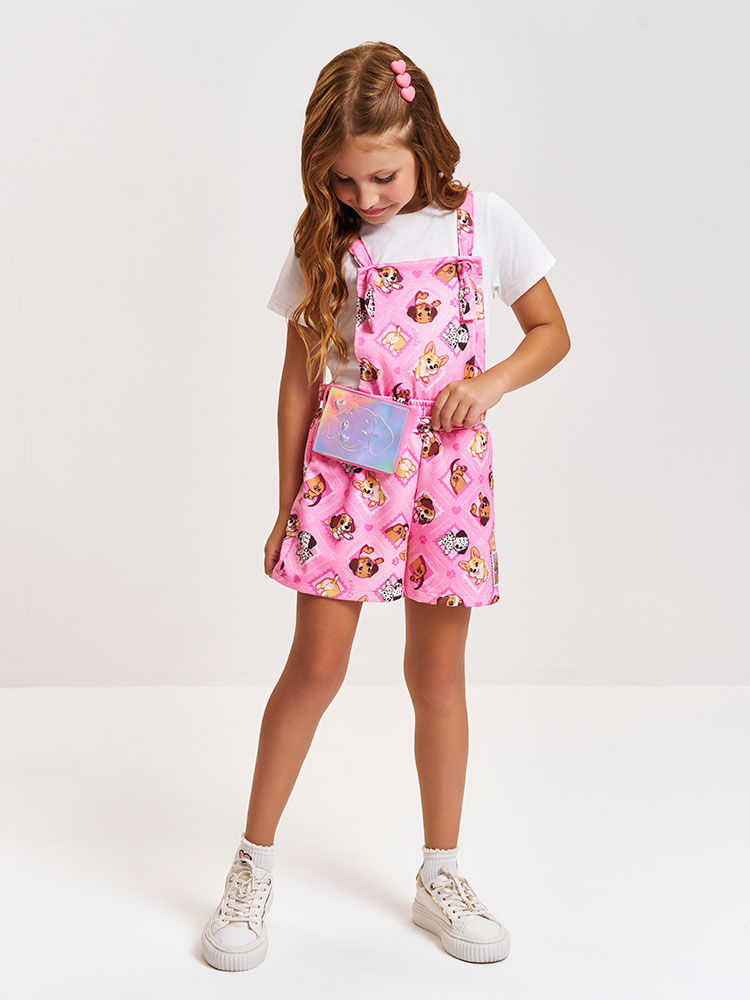 Conjunto Infantil com Blusa e Jardineira com Pochete – Look Menina Verão com Estampa de Cachorrinhos NATURAL/RS CONFETE