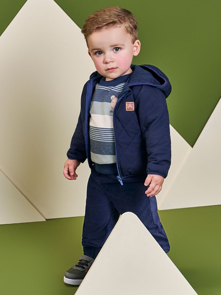 Conjunto Infantil Moletom Listrado com Calça em Veludo – Look de Inverno Quentinho e Sofisticado Conjunto Infantil Moletom Listrado com Calça em Veludo – Look de Inverno Quentinho e Sofisticado