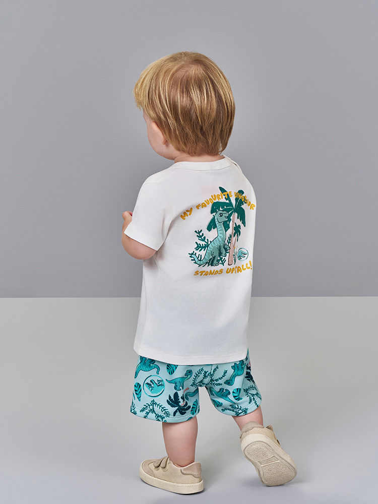 Conjunto Bebê Menino Jurassic World Camiseta Braquiossauro e Bermuda Verde Conjunto Bebê Menino Jurassic World Camiseta Braquiossauro e Bermuda Verde