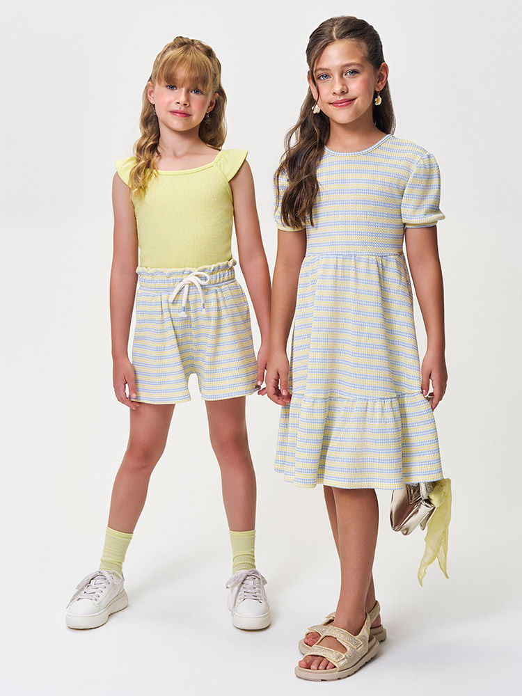 Conjunto Infantil Menina Regata com Strass e Short Clochard Listrado