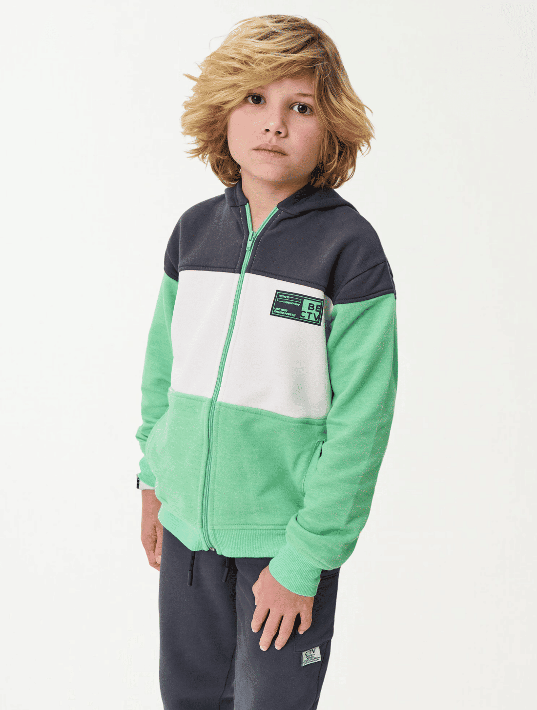 Conjunto Jaqueta Color Block E Calça Cinza E Verde CTV