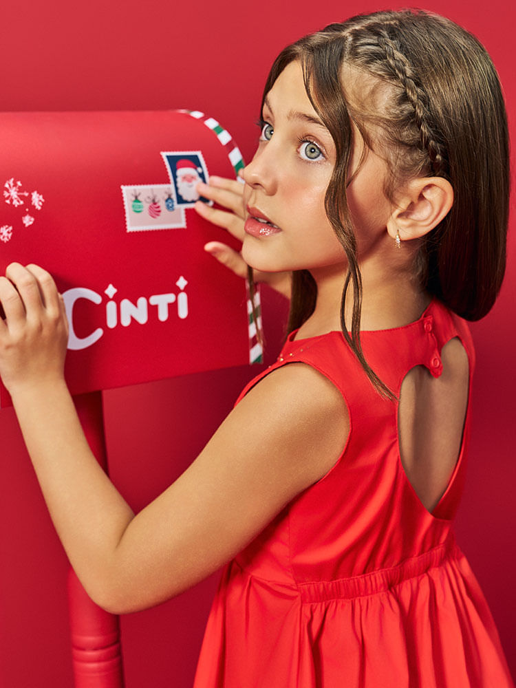 Vestido Infantil Menina Recorte Coração Vermelho Mundo Cinti