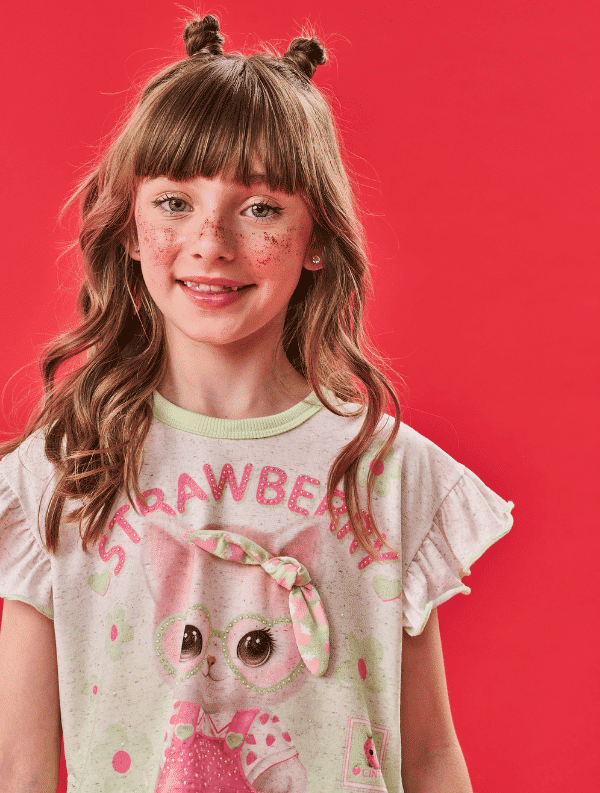 Conjunto Infantil Menina Blusa Cropped E Shorts-Saia Strawberry Off White E Verde Cinti