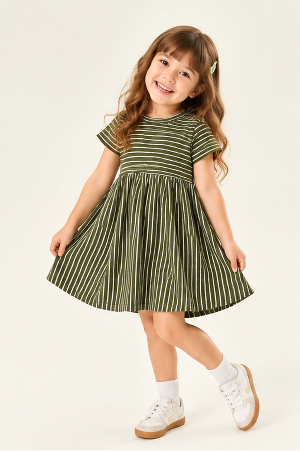 Vestido Infantil Canelado Evasê Manga Curta Listrado Verde Vestido Infantil Canelado Evasê Manga Curta Listrado Verde