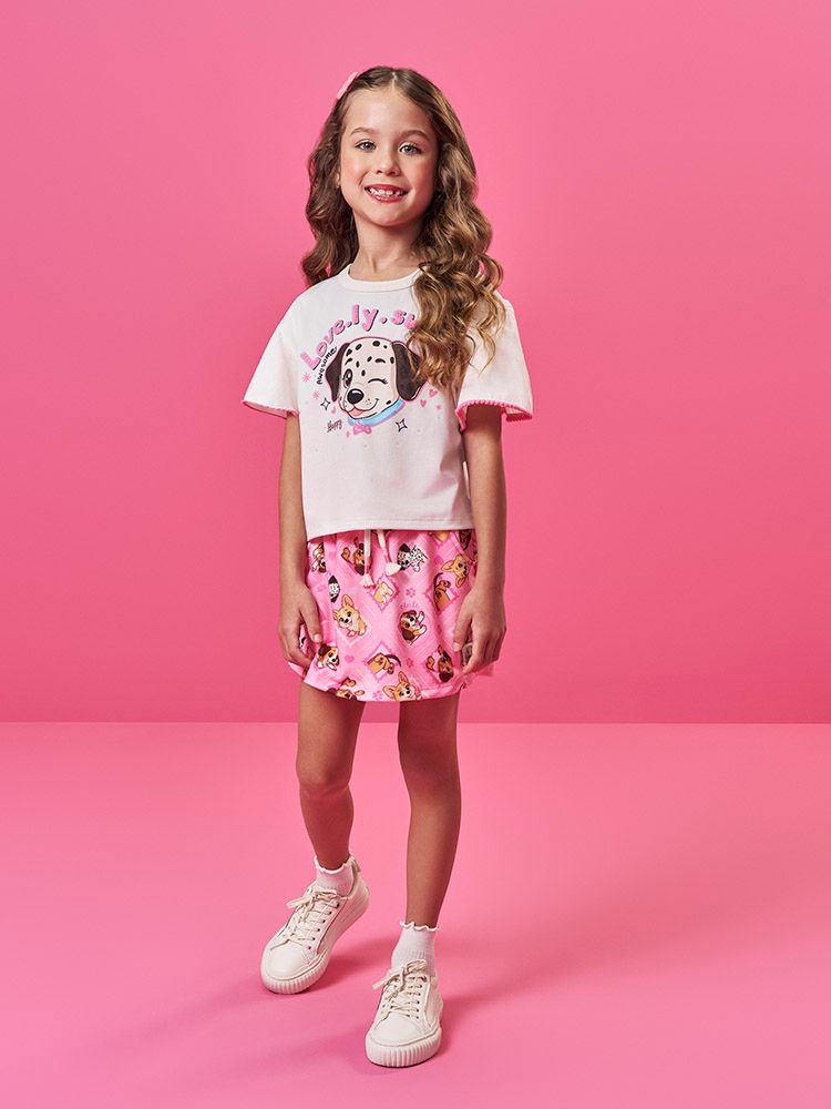 Conjunto Infantil com Blusa e Shorts Saia em Molecotton Light – Look Menina Verão com Cachorrinho NATURAL/RS CONFETE