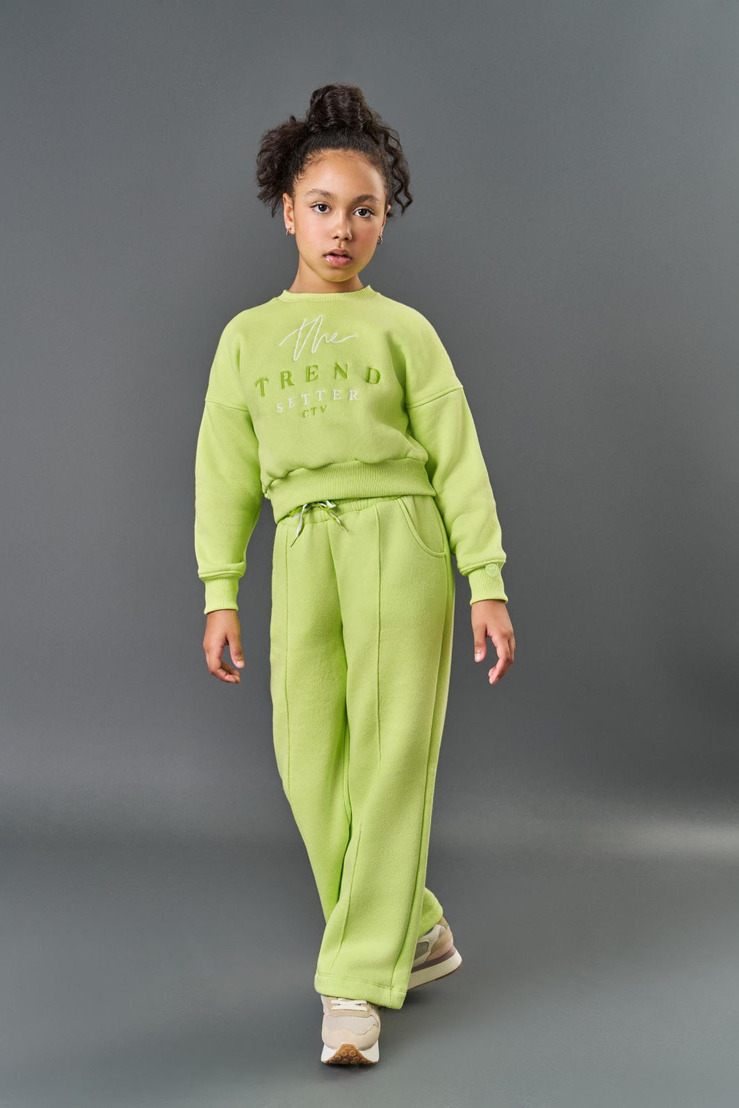 Conjunto Infantil Menina Trend Bordado Verde CTV