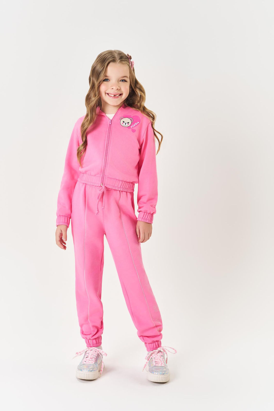Conjunto Infantil Menina Jaqueta E Calça Com Strass Bege Mundo Cinti Conjunto Infantil Menina Jaqueta E Calça Com Strass Bege Mundo Cinti
