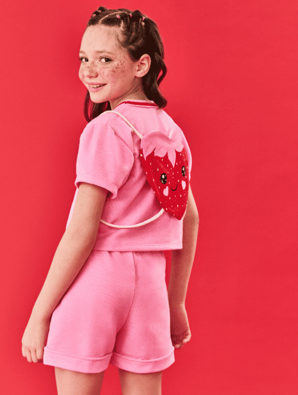 Conjunto Infantil Menina Blusa; Short E Mochila Strawberry Rosa E Vermelho Cinti