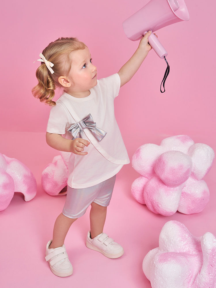 Conjunto Infantil de Blusa Laço em Meia Malha com Ciclista Metalizada NATURAL/PRATA