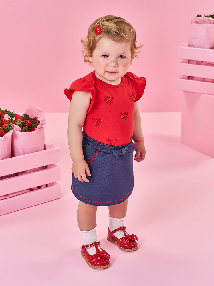 Body Infantil Bebê com Corações de Strass e Babados Vermelho Body Infantil Bebê com Corações de Strass e Babados Vermelho
