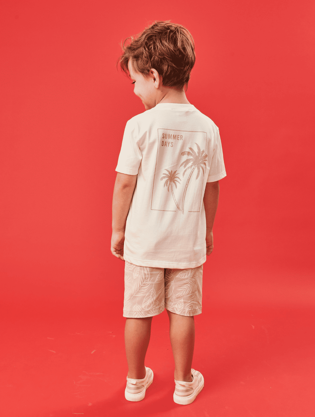 Conjunto Camiseta Estampa Costas E Bermuda Natural E Marrom Abrange Conjunto Camiseta Estampa Costas E Bermuda Natural E Marrom Abrange