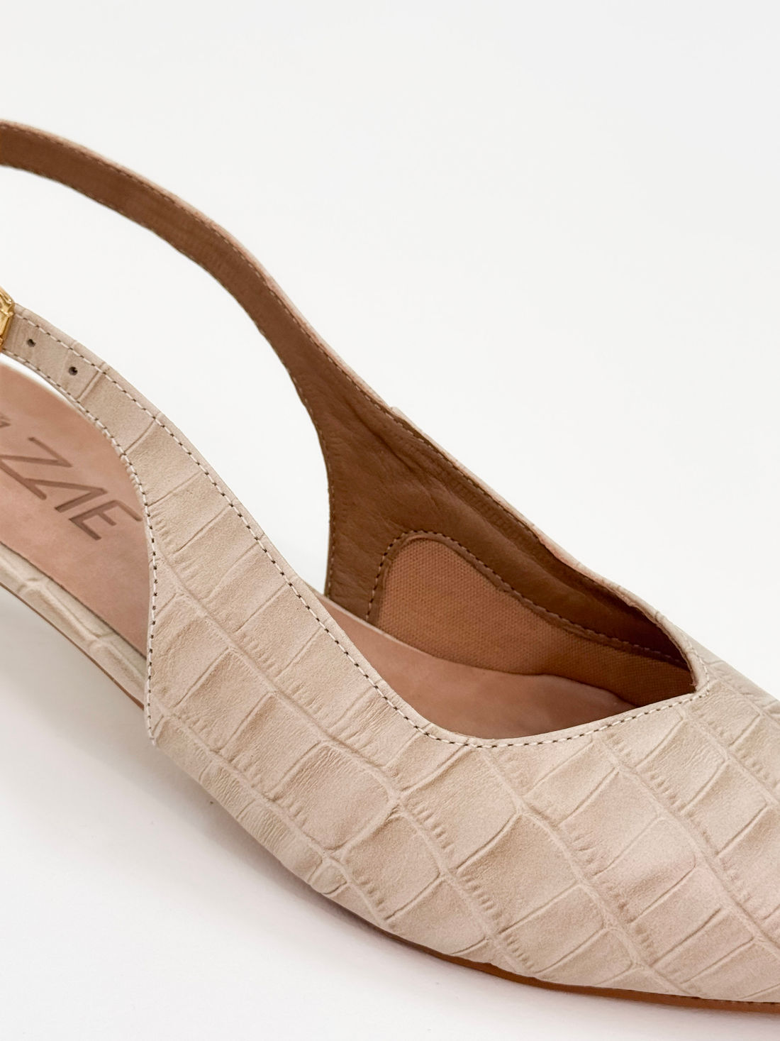 Marina- Scarpin Slingback Croco Nude com Salto Fino Marina- Scarpin Slingback Croco Nude com Salto Fino
