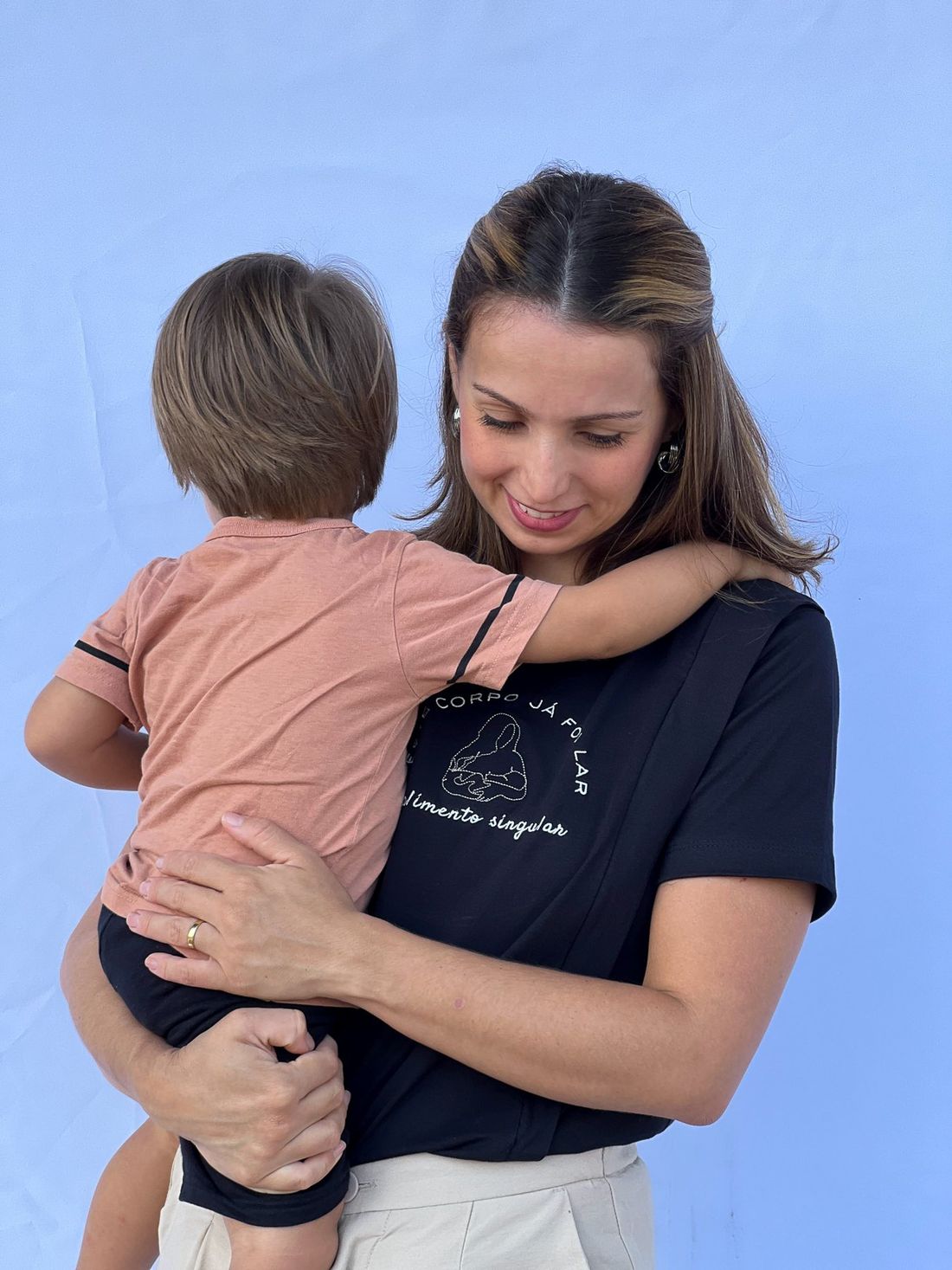 Camiseta - Este corpo já foi lar (não possui abertura para amamentação) Camiseta - Este corpo já foi lar (não possui abertura para amamentação)
