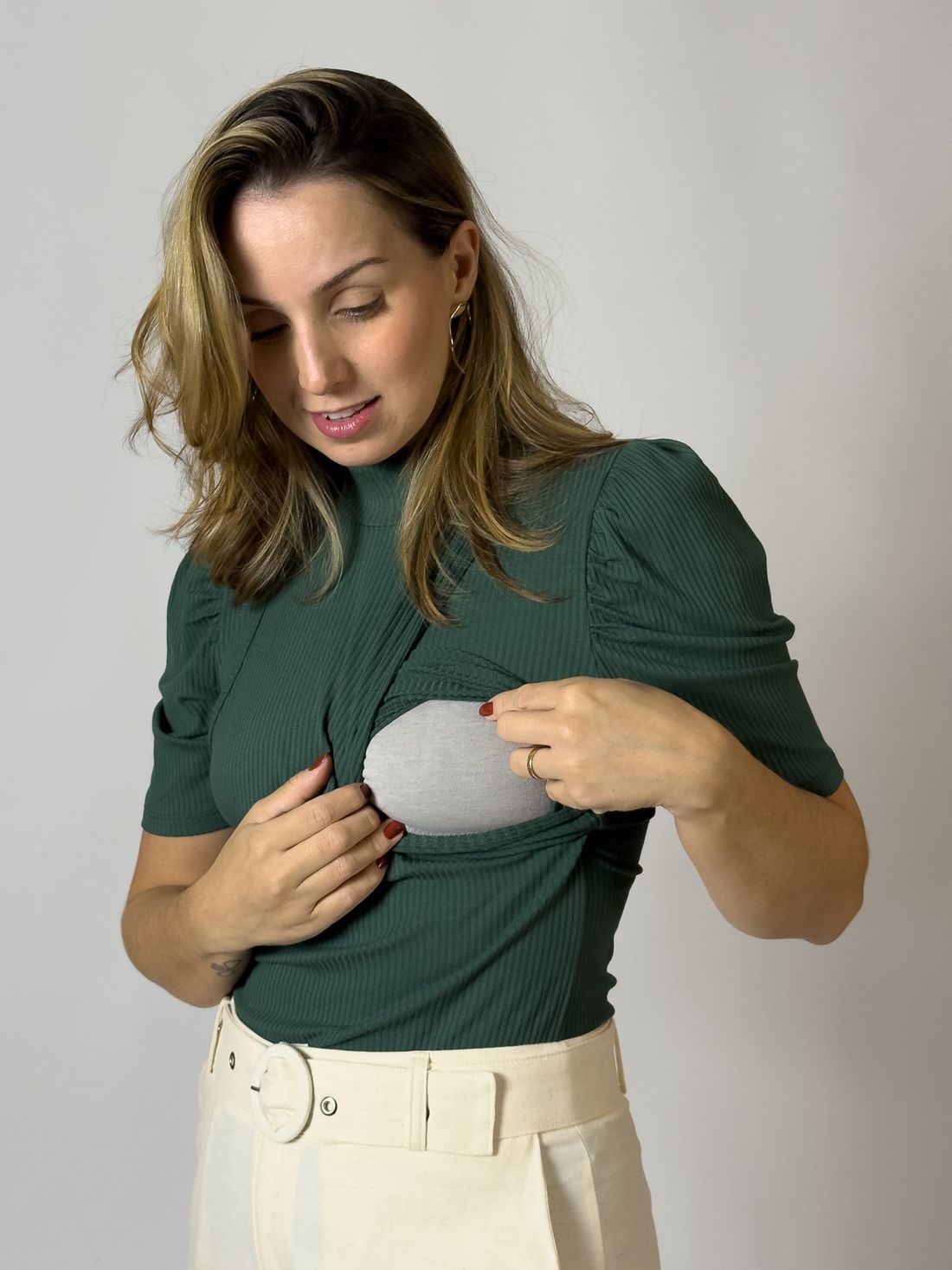 Blusa de amamentação Amélie - Verde Blusa de amamentação Amélie - Verde