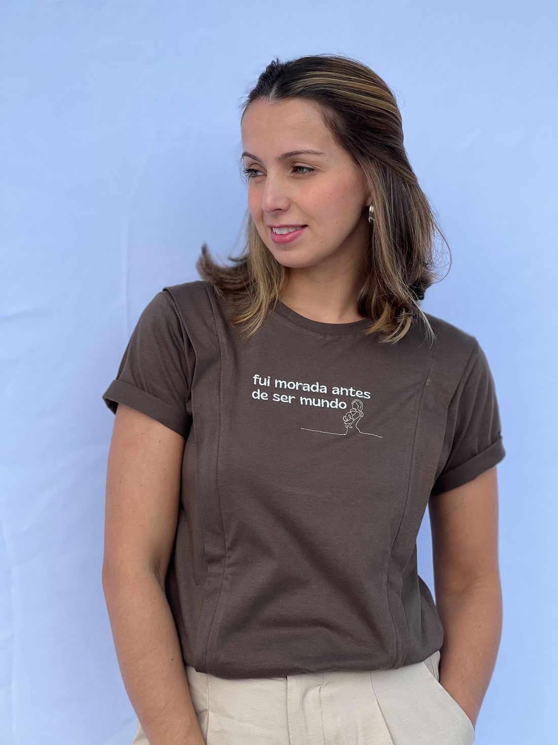 Camiseta - Morada (não possui abertura para amamentação) Camiseta - Morada (não possui abertura para amamentação)