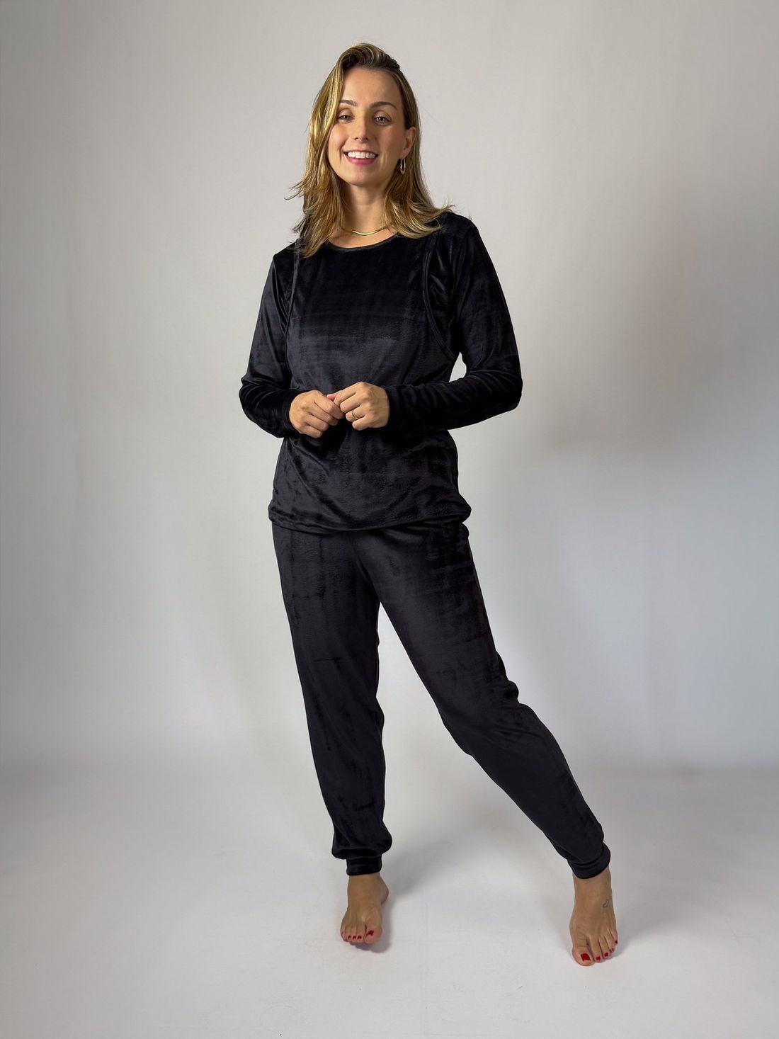 Pijama de amamentação plush - Preto Pijama de amamentação plush - Preto