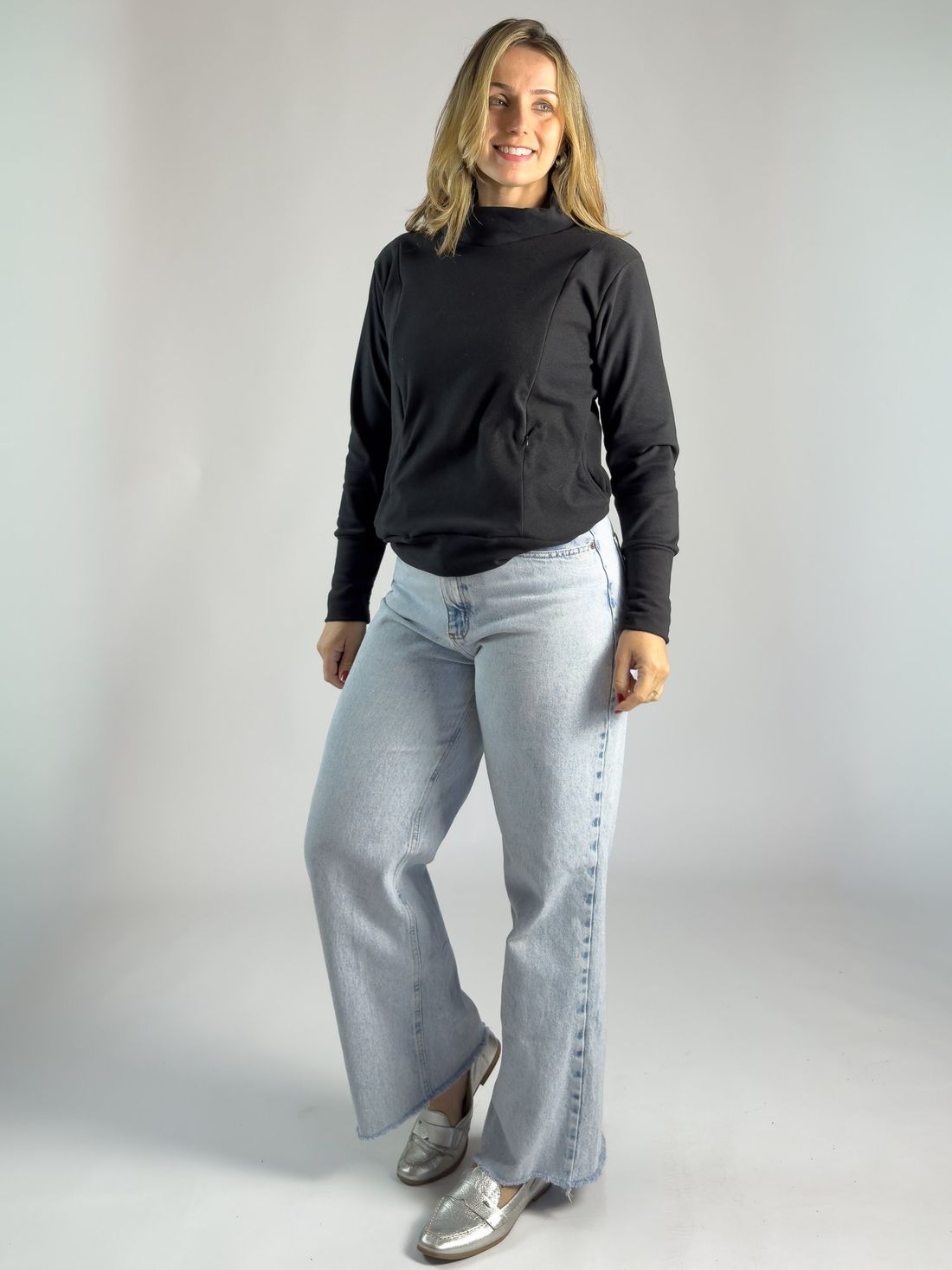 Blusa de amamentação Alice - Preta Blusa de amamentação Alice - Preta