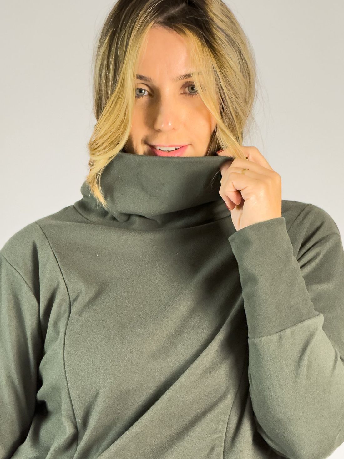 Blusa de amamentação Alice - Verde Blusa de amamentação Alice - Verde