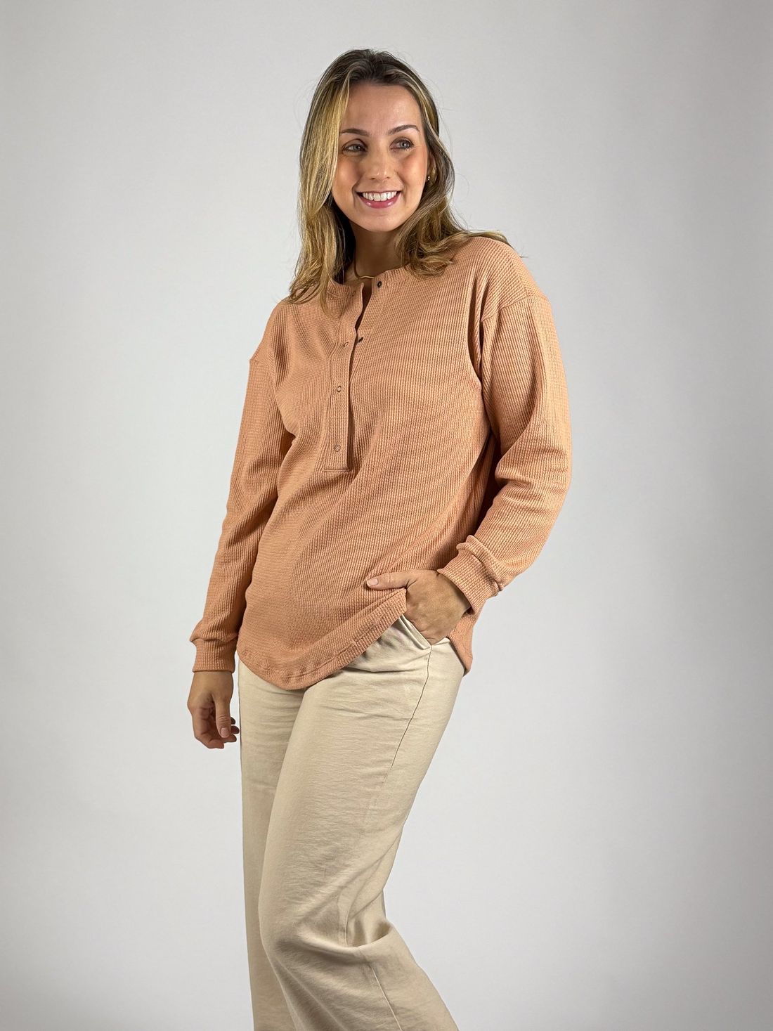 Blusa de amamentação Catarina - Rosa Pêssego Blusa de amamentação Catarina - Rosa Pêssego