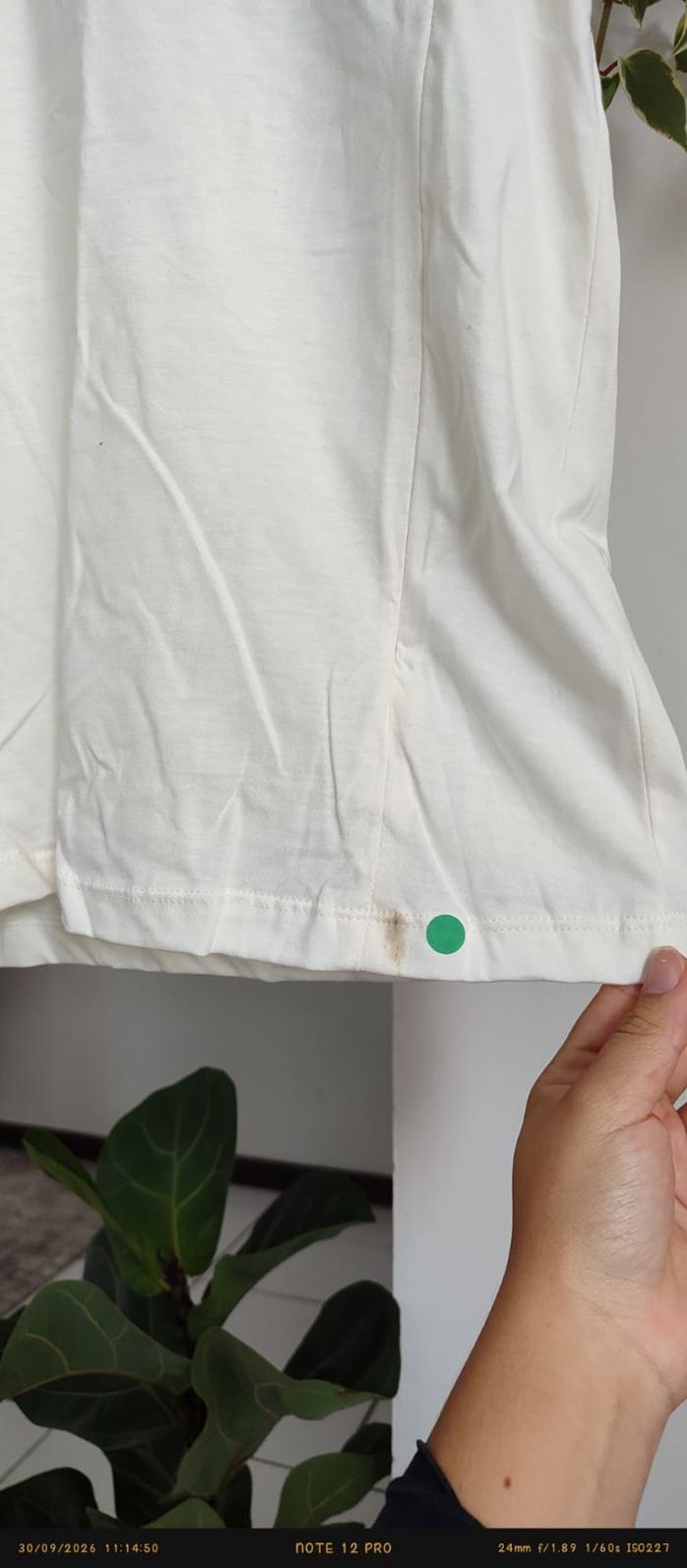 Camiseta de amamentação gola V - Feita para nutrir (LD)