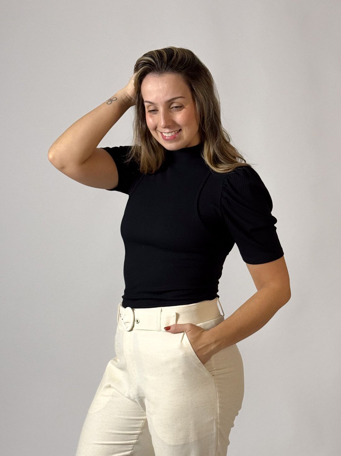 Blusa de amamentação Amélie - Preta Blusa de amamentação Amélie - Preta