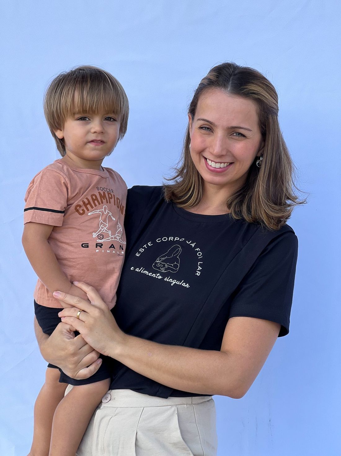 Camiseta de amamentação preta - Este corpo já foi lar Camiseta de amamentação preta - Este corpo já foi lar