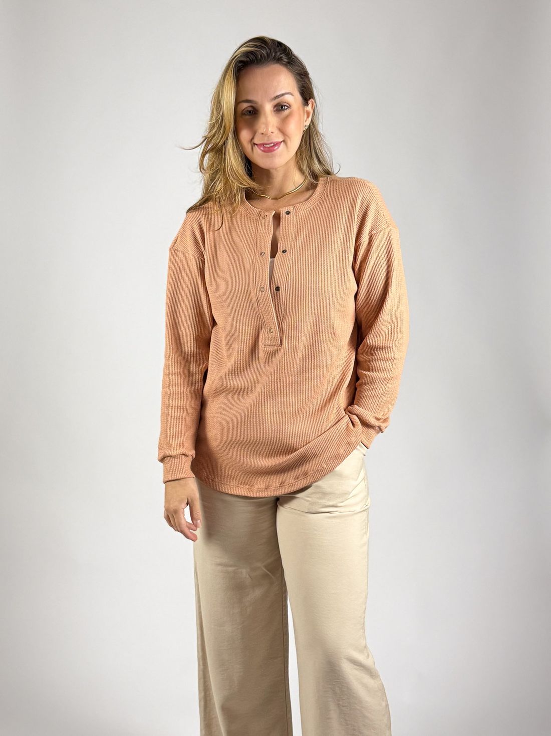 Blusa de amamentação Catarina - Rosa Pêssego Blusa de amamentação Catarina - Rosa Pêssego