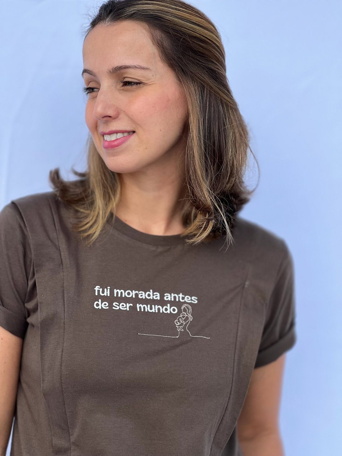 Camiseta - Morada (não possui abertura para amamentação) Camiseta - Morada (não possui abertura para amamentação)