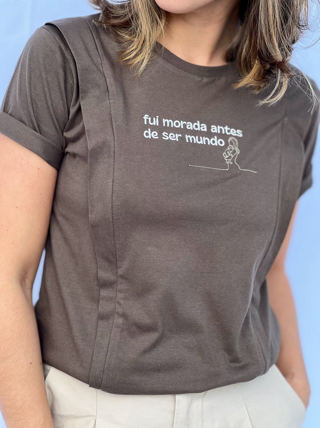 Camiseta - Morada (não possui abertura para amamentação) Camiseta - Morada (não possui abertura para amamentação)