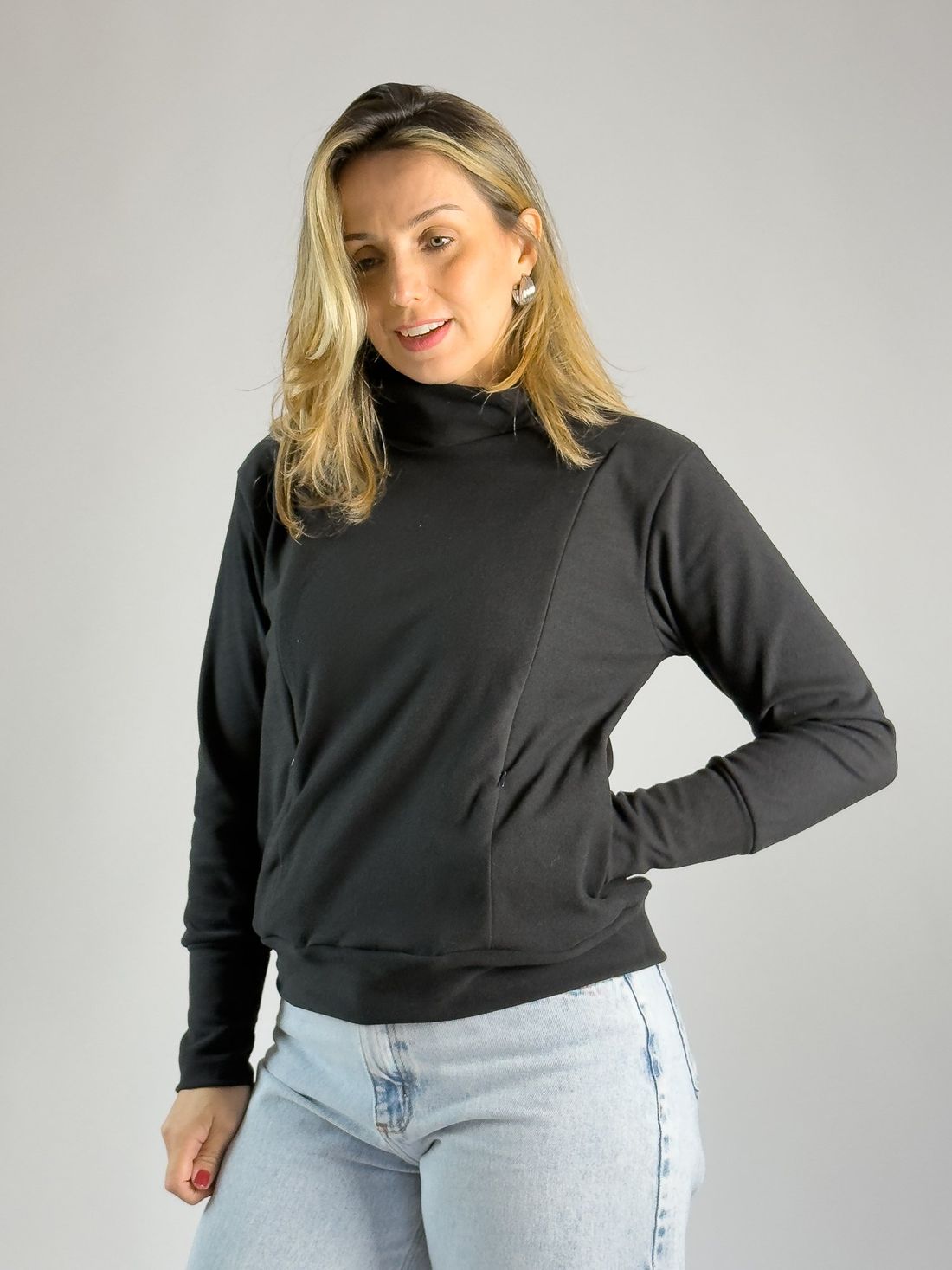 Blusa de amamentação Alice - Preta Blusa de amamentação Alice - Preta