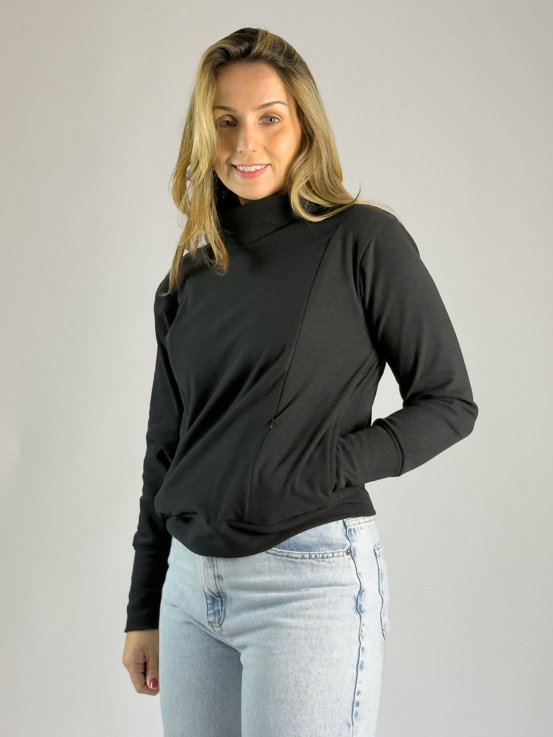 Blusa de amamentação Alice - Preta Blusa de amamentação Alice - Preta