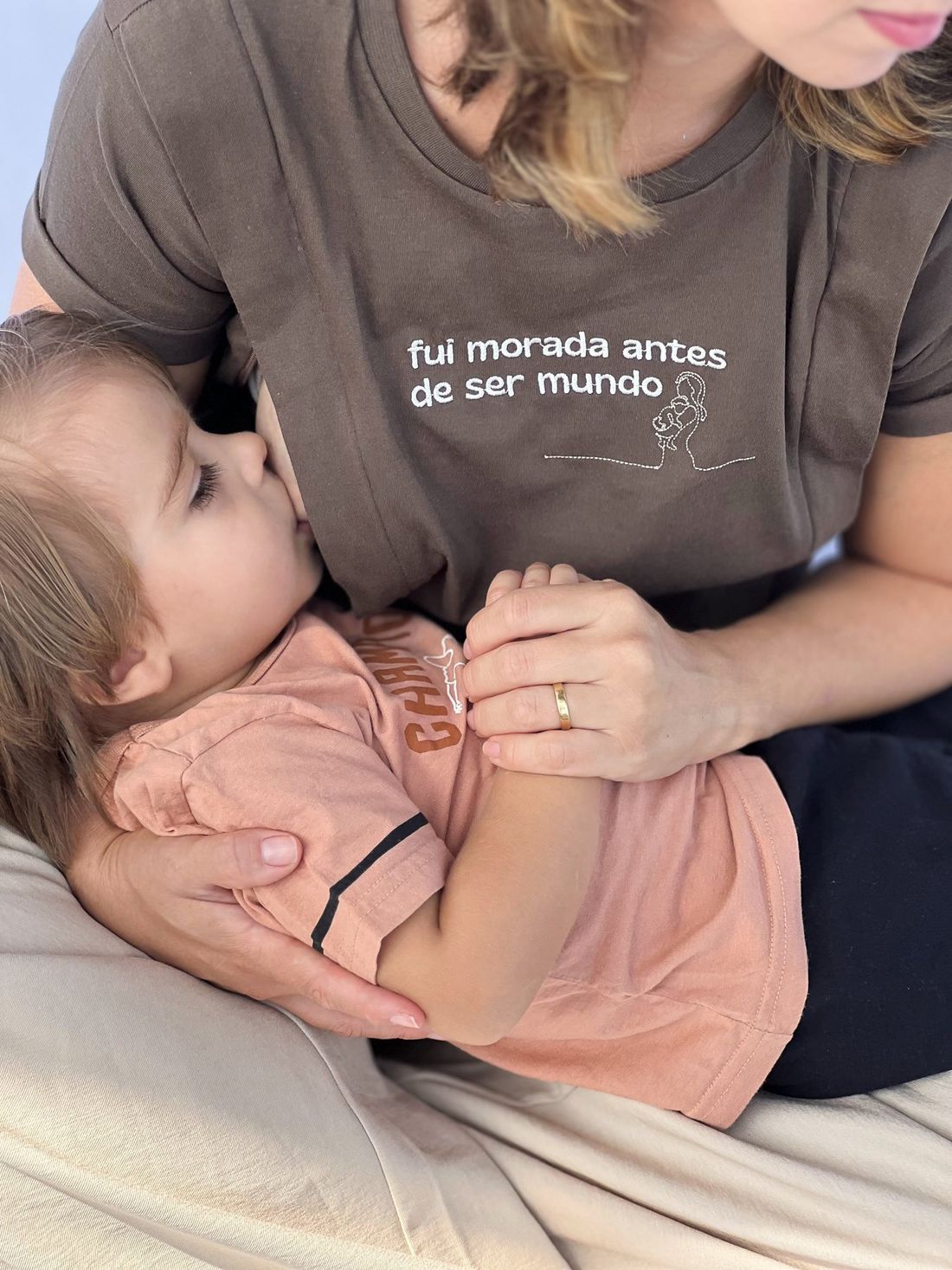 Camiseta de amamentação - Morada Camiseta de amamentação - Morada