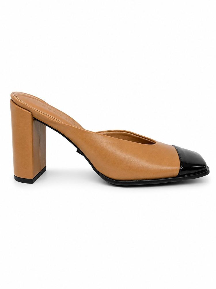 Mule Ponta Quadrada Salto Bloco Gabrielle NUDE/PRETO Mule Ponta Quadrada Salto Bloco Gabrielle NUDE/PRETO