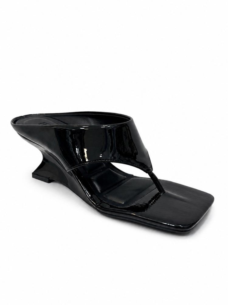 TAMANCO FLIP FLOP ANABELA JOANA PRETO TAMANCO FLIP FLOP ANABELA JOANA PRETO