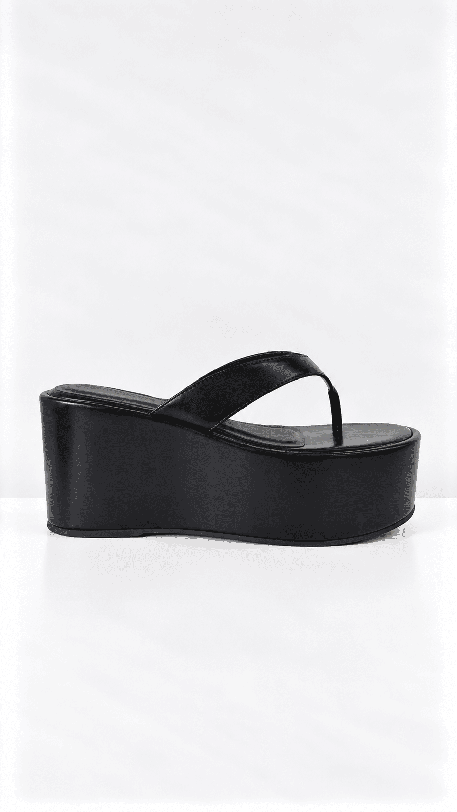TAMANCO PLATAFORMA FLIP FLOP EVELYN PRETO TAMANCO PLATAFORMA FLIP FLOP EVELYN PRETO