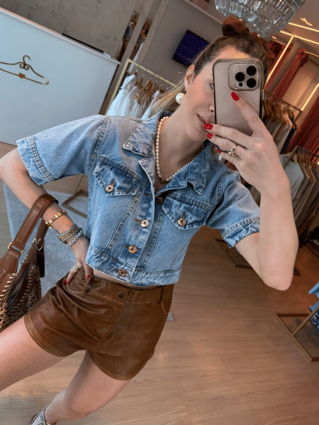 Cropped Liara Cropped Liara