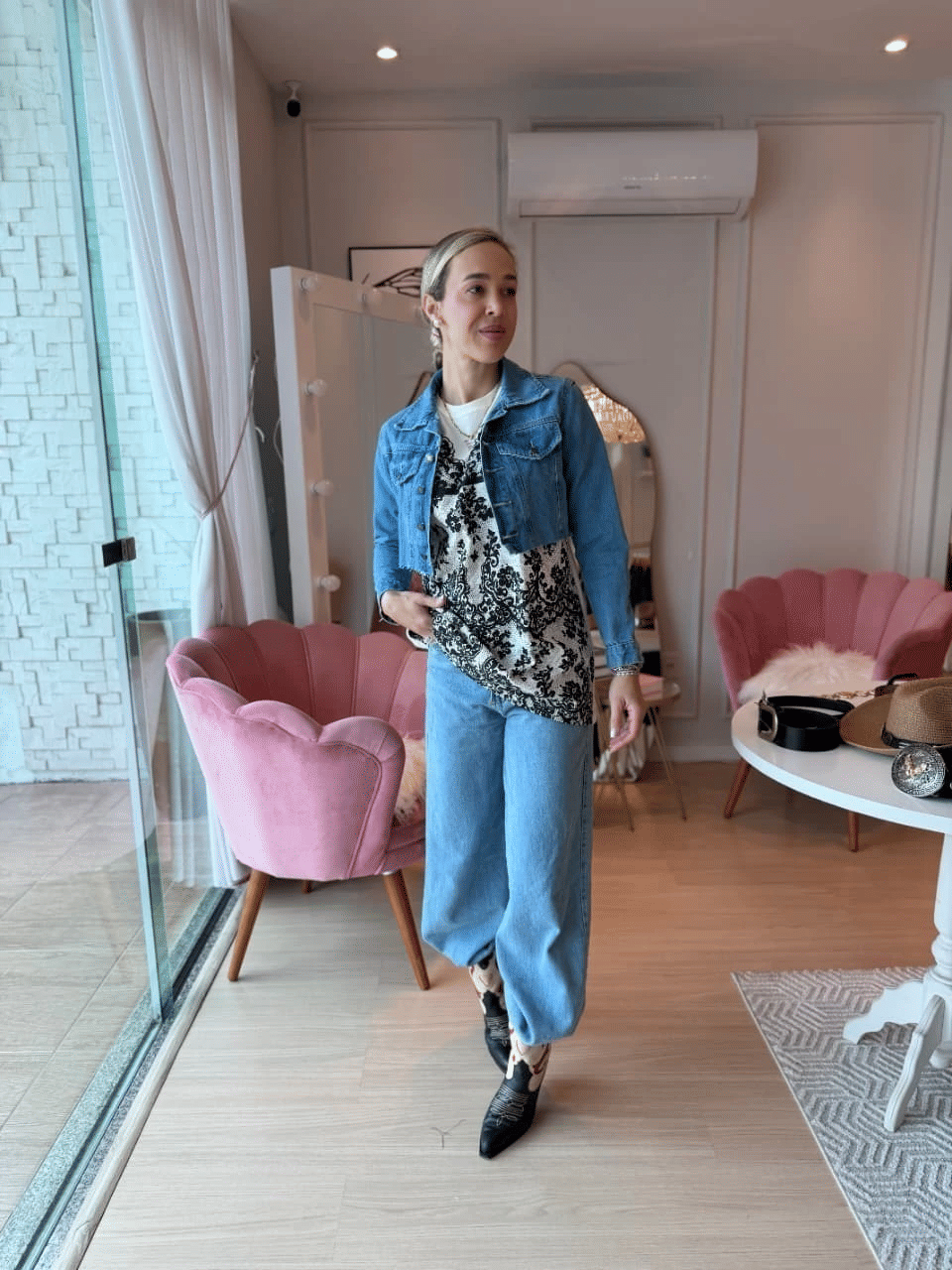 Jaqueta Curta Cassi Jeans Jaqueta Curta Cassi Jeans