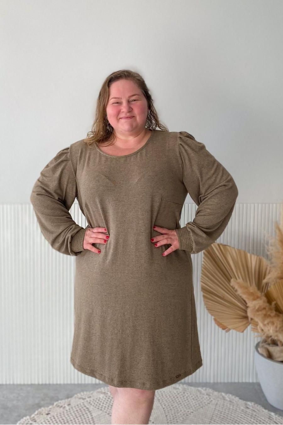 Vestido Tricot Felpado Plus Size Mangas Bufantes Linha Easywear