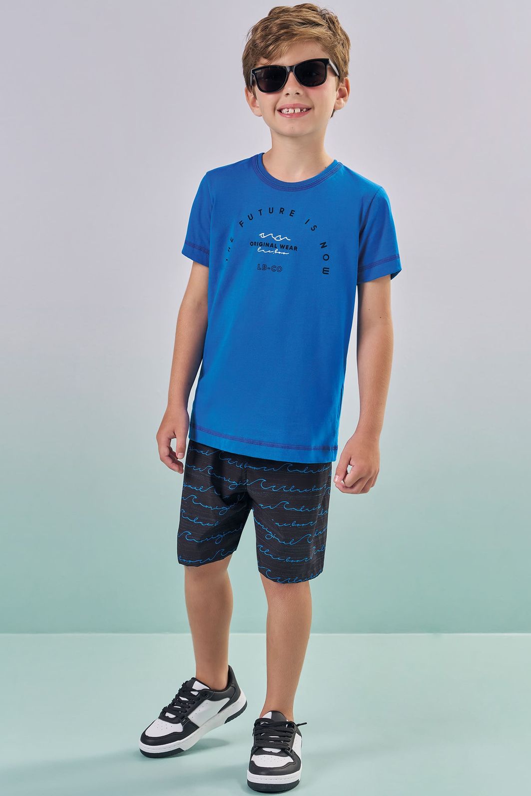 Óculos de sol com proteção UV (acompanha caixinha e estojo) 88501 LucBoo Infantil Menino Óculos de sol com proteção UV (acompanha caixinha e estojo) 88501 LucBoo Infantil Menino