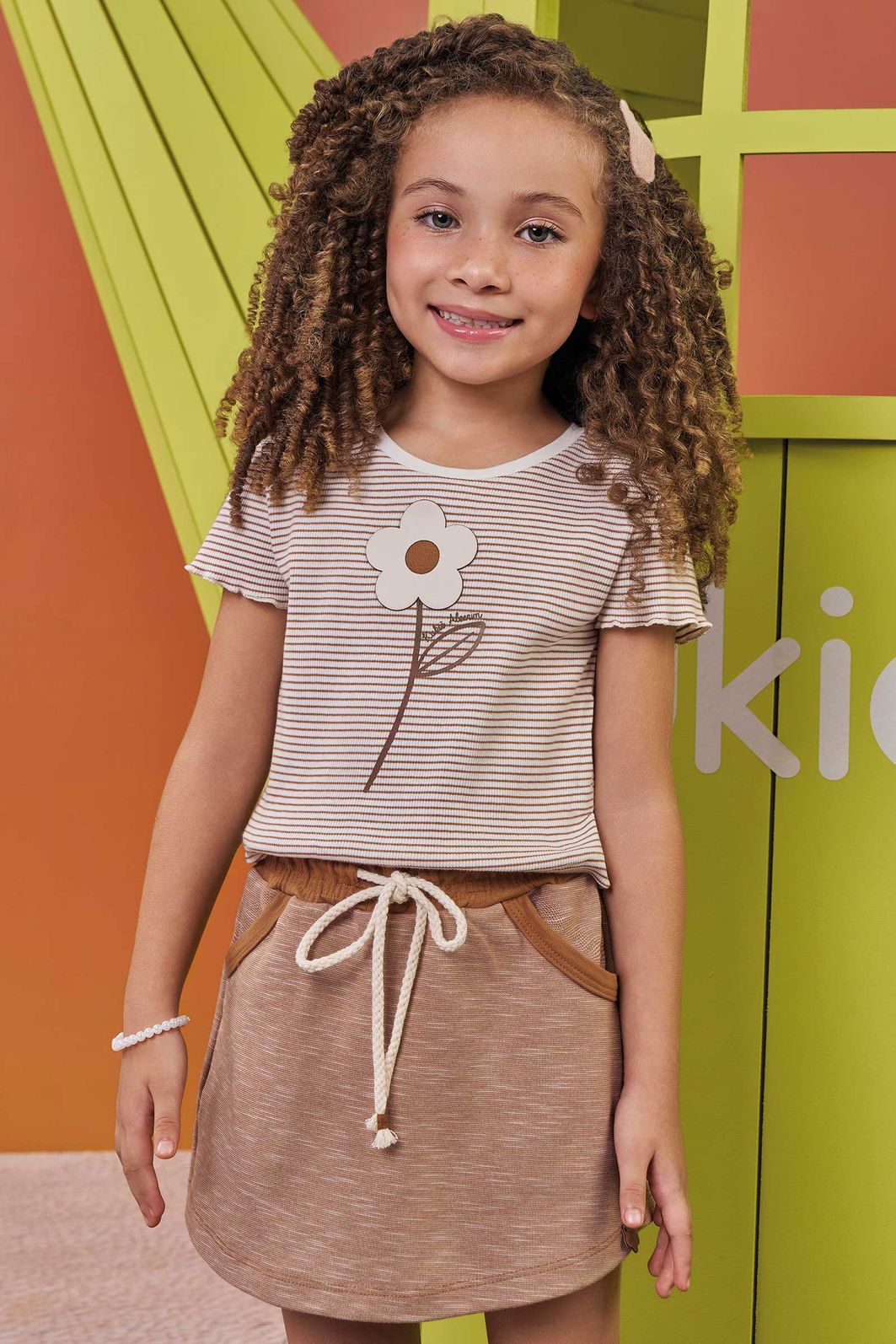 Conjunto de blusa em ribana listrada e short saia em malha  mesclada bicolor 98731 Kukiê Infantil Menina