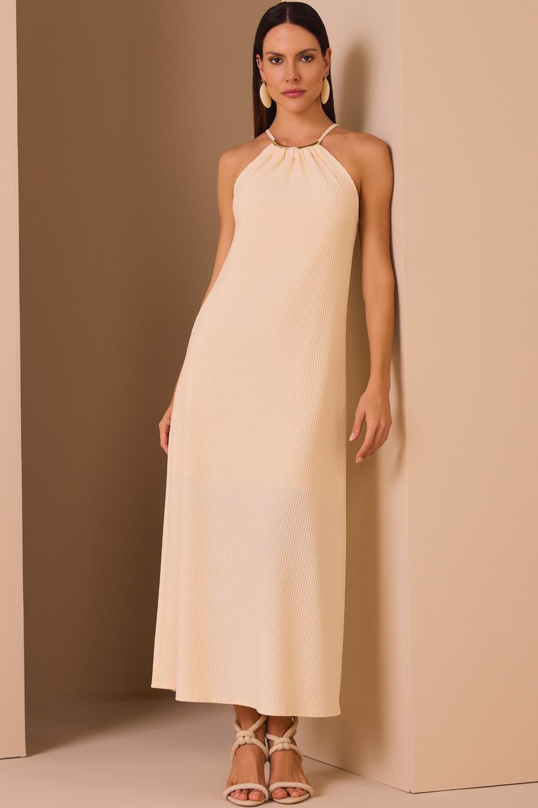 Vestido maxi midi em malha texturizada premium com elastano 97733 Linzzi Vestido maxi midi em malha texturizada premium com elastano 97733 Linzzi